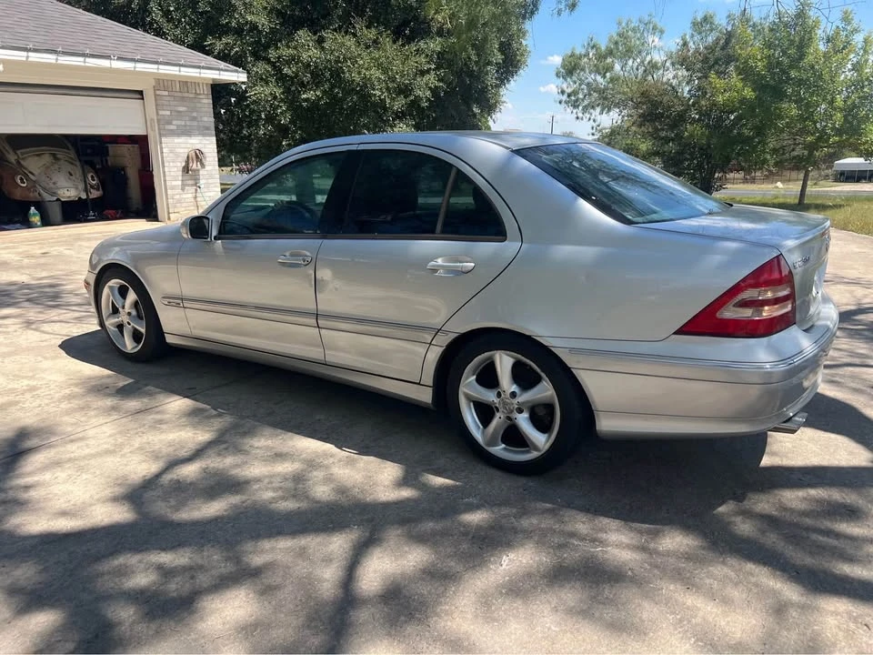 2004 Mercedes-Benz W203 C-Class - Image 2 of 6