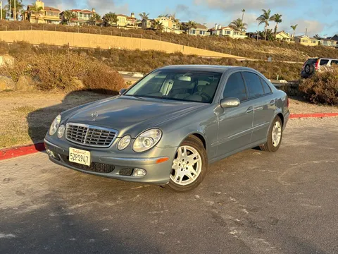 2004 Mercedes-Benz E320 Sedan