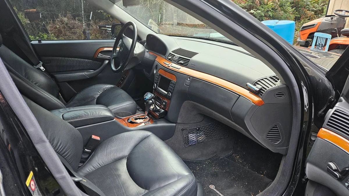 2004 Mercedes-Benz W220 S-Class - Image 10 of 10