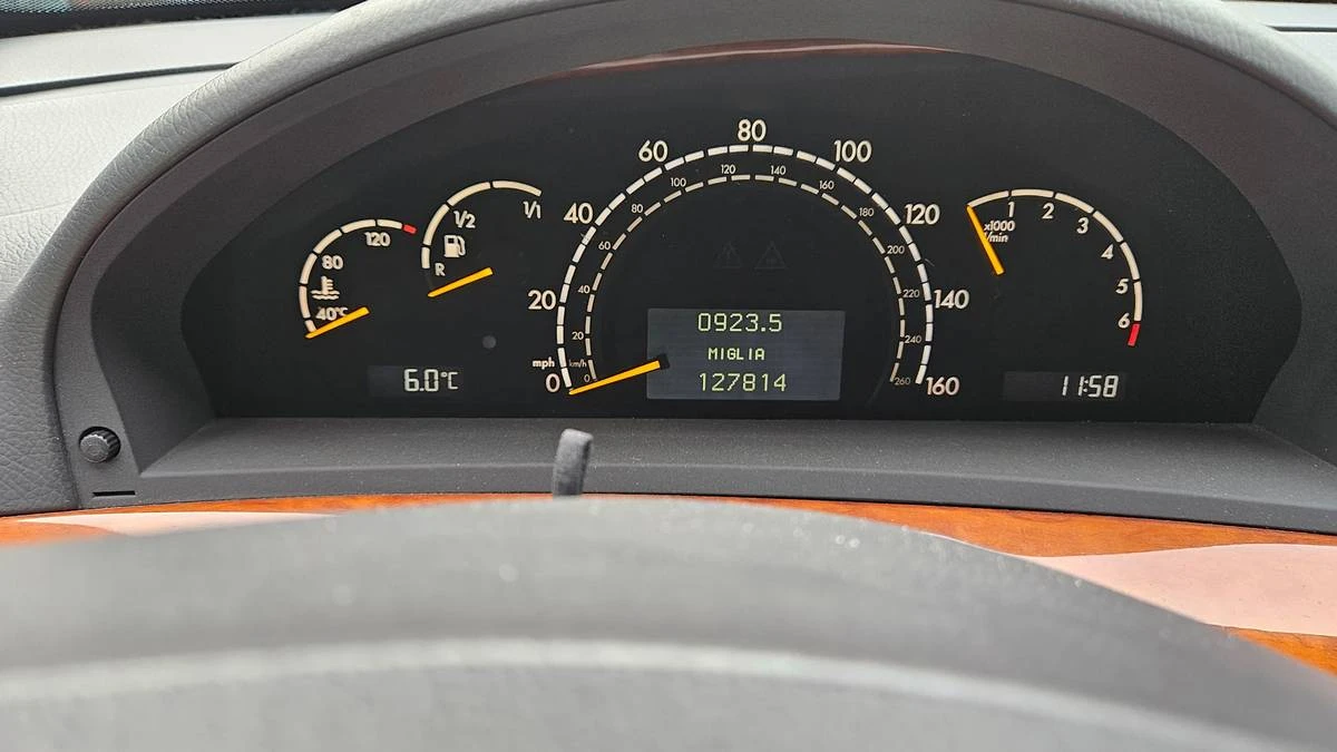2004 Mercedes-Benz W220 S-Class - Image 3 of 10