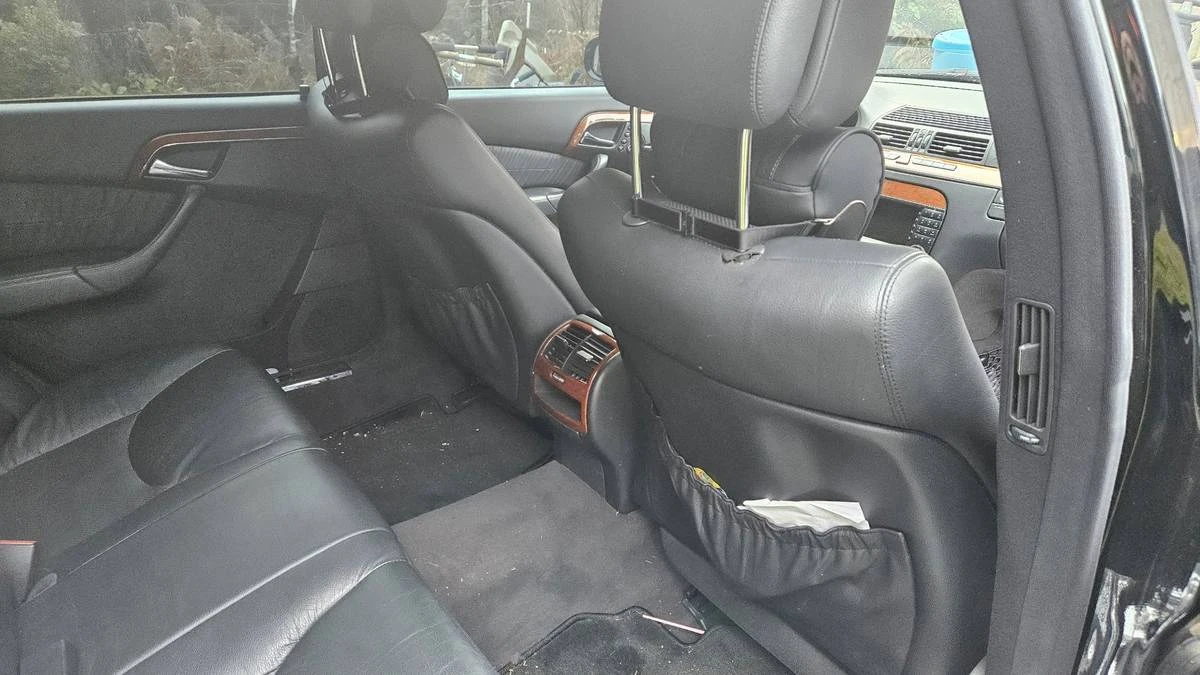 2004 Mercedes-Benz W220 S-Class - Image 6 of 10