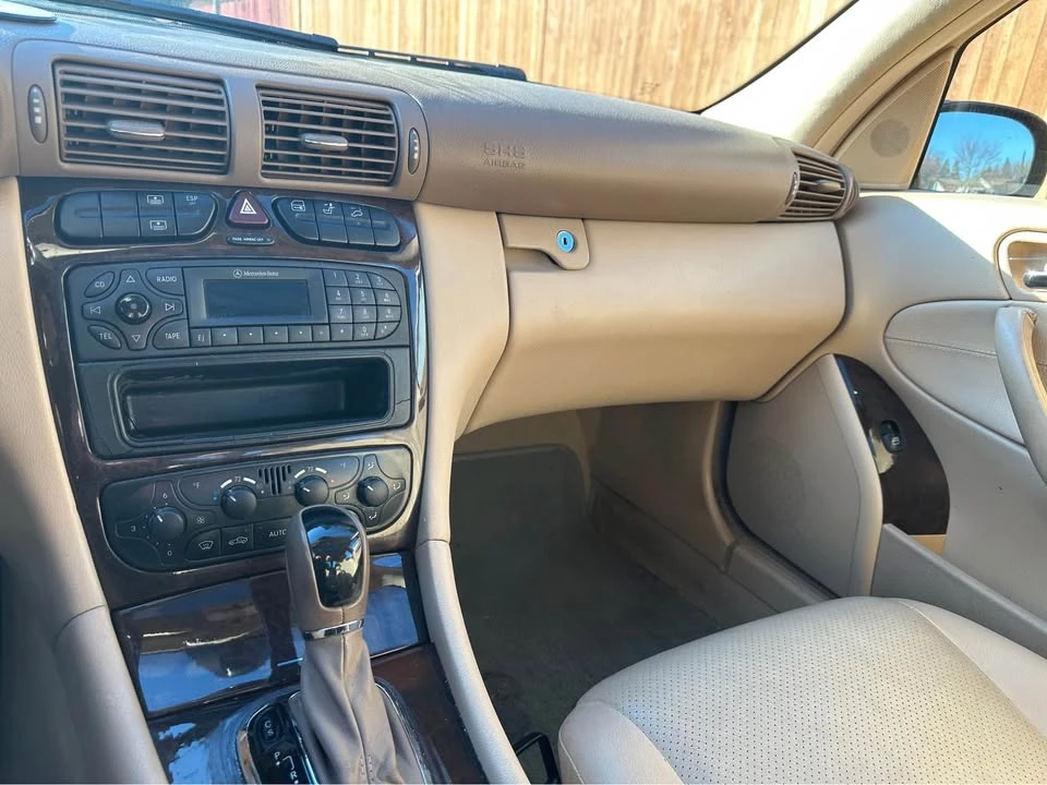 2004 Mercedes-Benz W203 C-Class - Image 6 of 8