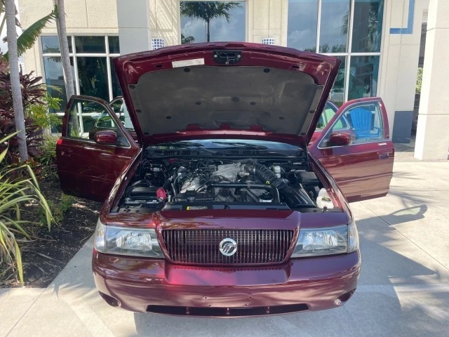 2004 Mercury Marauder - Image 18 of 21