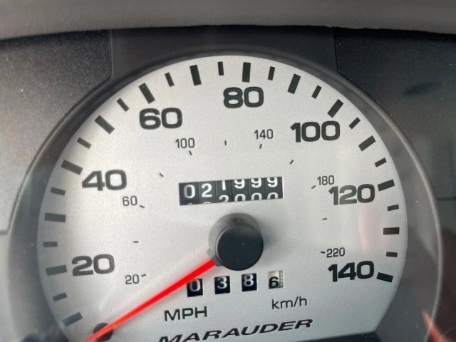 2004 Mercury Marauder - Image 19 of 21