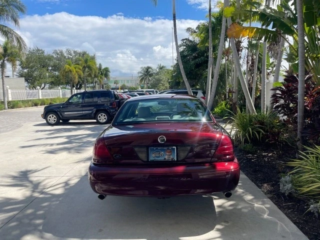 2004 Mercury Marauder - Image 7 of 21