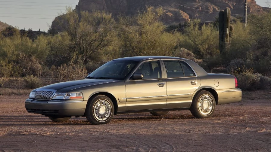 2004 Mercury Grand Marquis - Image 4 of 11