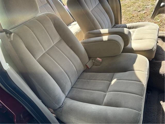 2004 Mercury Grand Marquis - Image 14 of 21