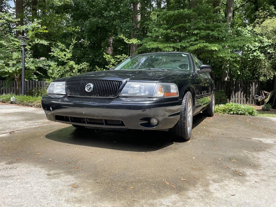 2004 Mercury Marauder - Image 2 of 31