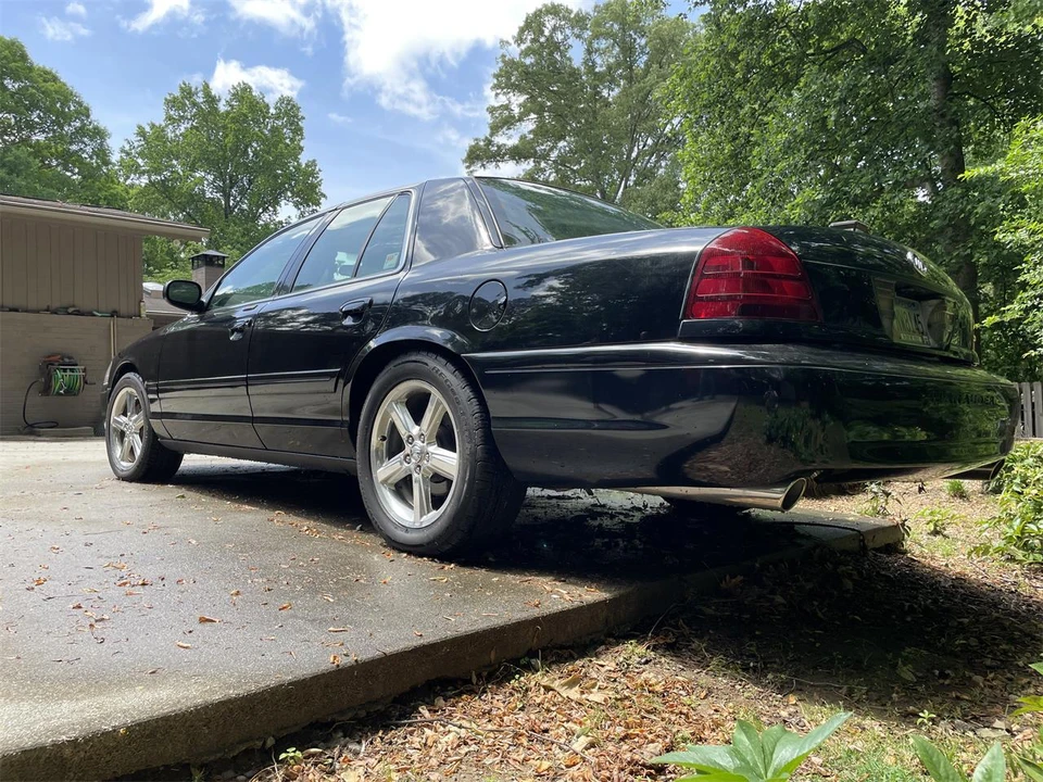2004 Mercury Marauder - Image 8 of 31