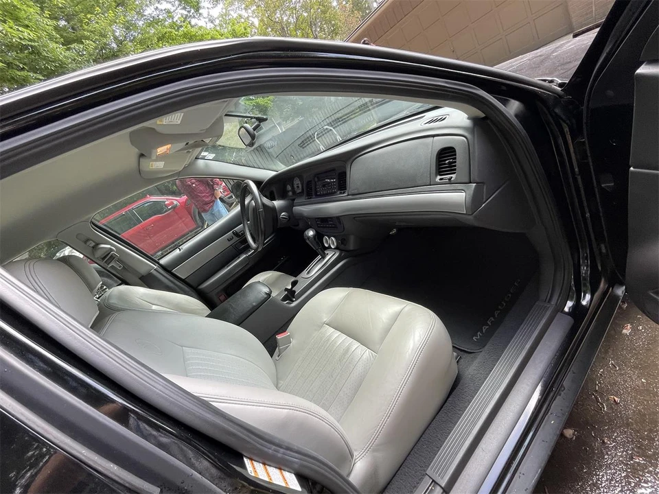 2004 Mercury Marauder - Image 22 of 31