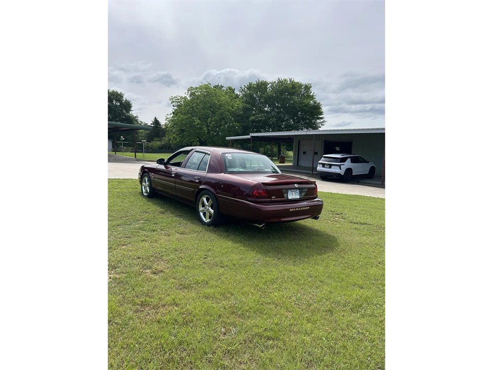 2004 Mercury Marauder - Image 3 of 23