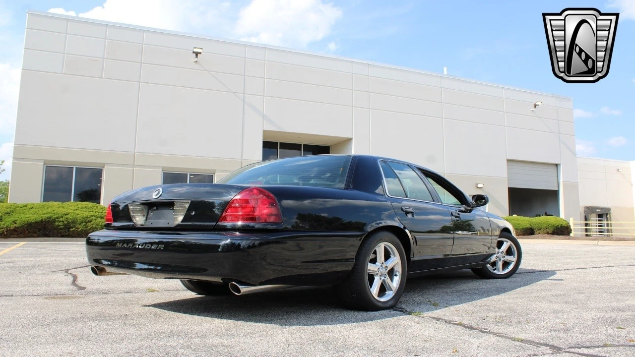 2004 Mercury Marauder - Image 7 of 12
