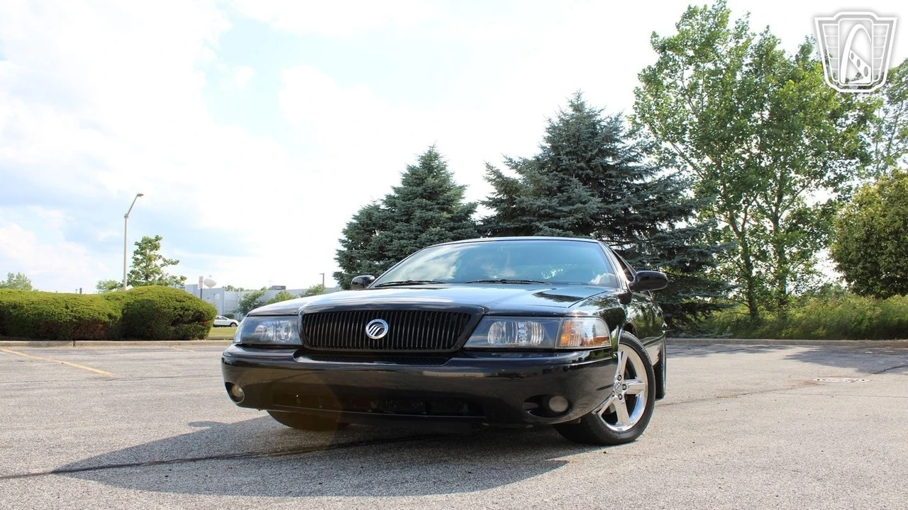 2004 Mercury Marauder - Image 7 of 21