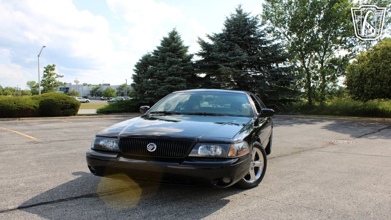 2004 Mercury Marauder - Image 8 of 21