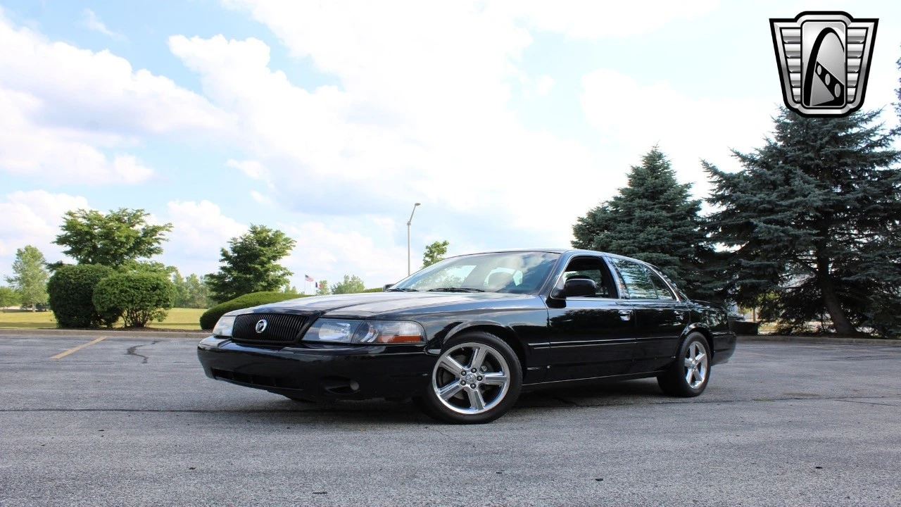 2004 Mercury Marauder - Image 3 of 12