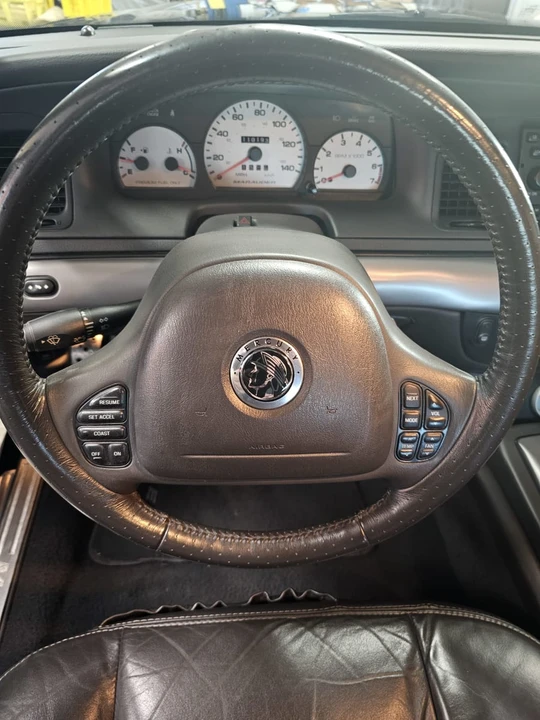 2003 Mercury Marauder - Image 21 of 31