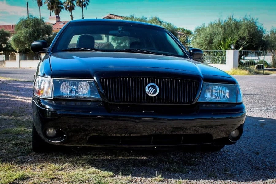 2004 Mercury Marauder - Image 9 of 11