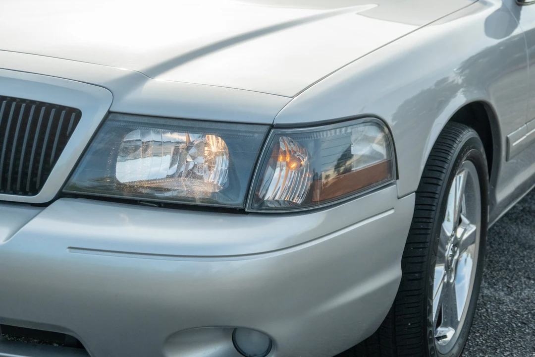 2004 Mercury Marauder - Image 16 of 31