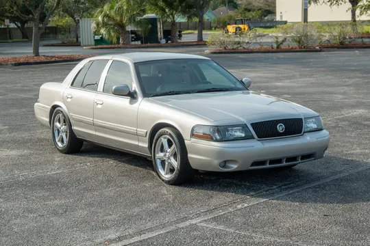 2004 Mercury Marauder