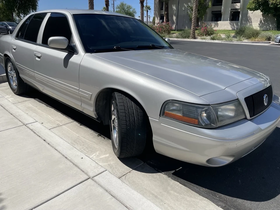 2004 Mercury Marauder - Image 6 of 20