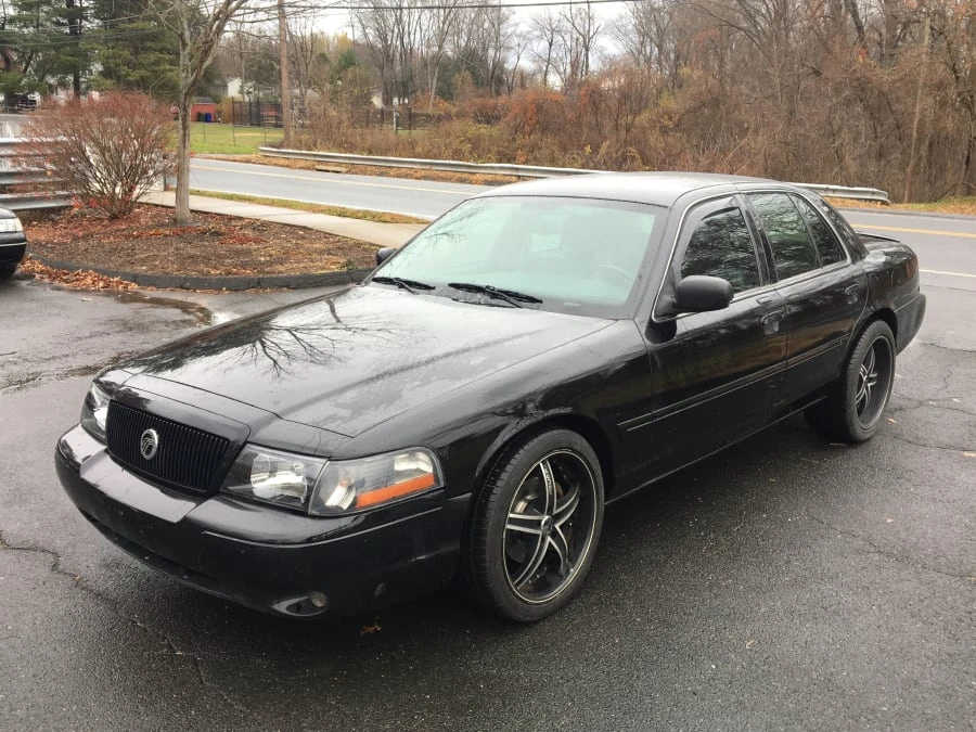 2004 Mercury Marauder - Image 9 of 9