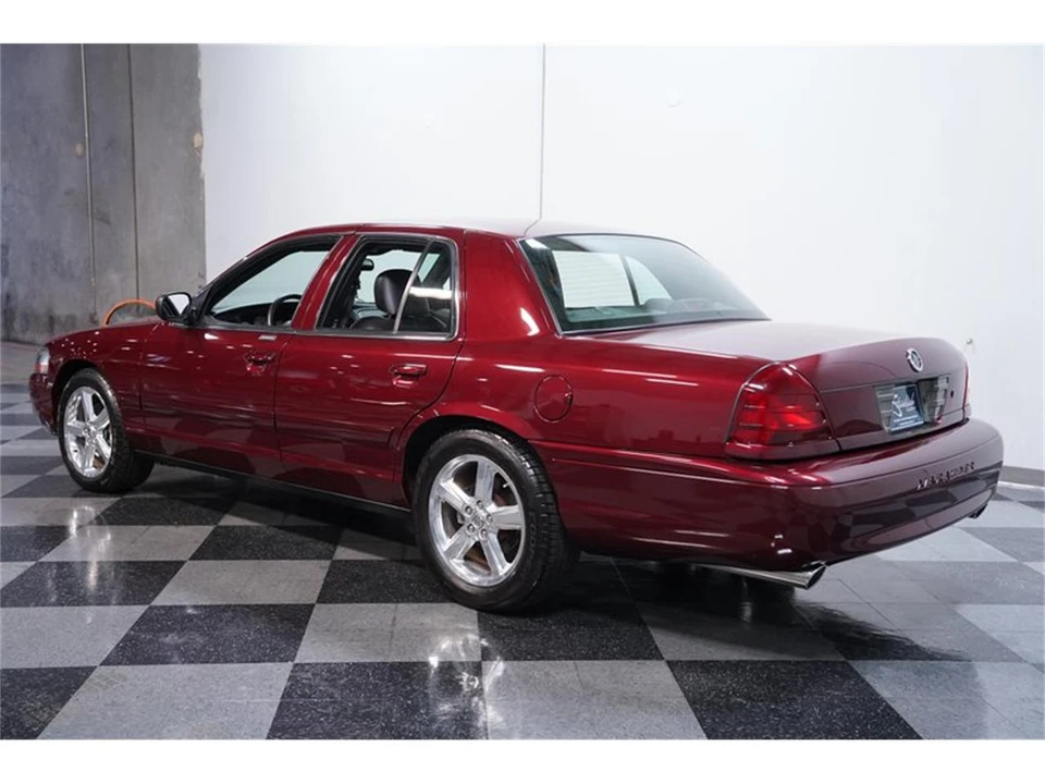 2004 Mercury Marauder - Image 7 of 31
