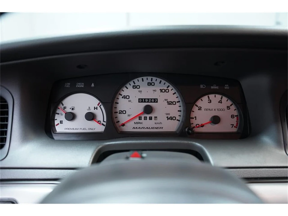 2004 Mercury Marauder - Image 31 of 31
