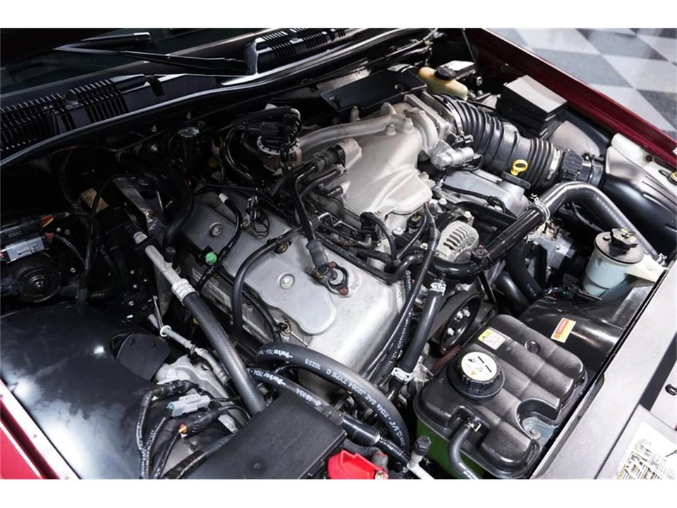 2004 Mercury Marauder - Image 26 of 31