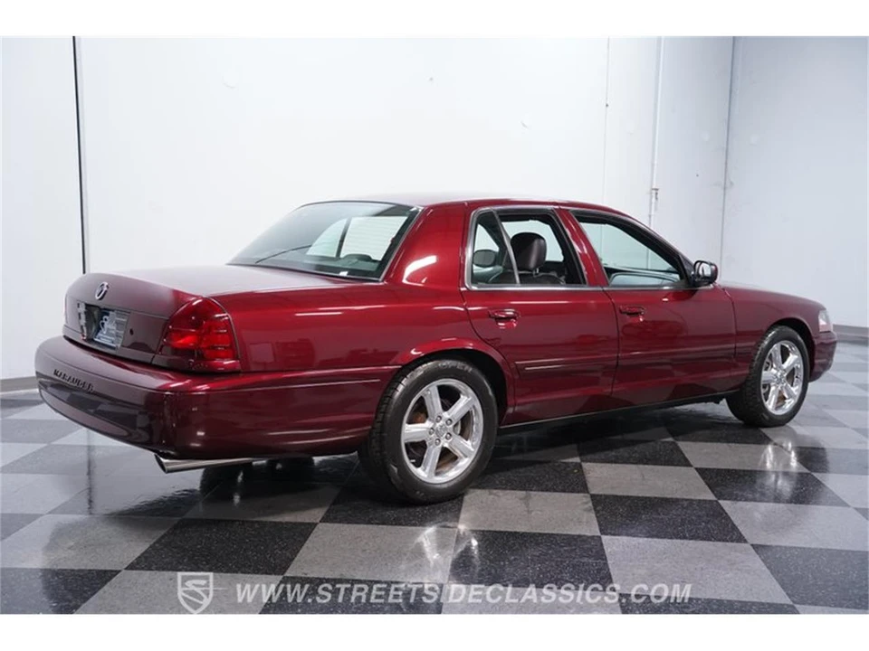 2004 Mercury Marauder - Image 11 of 31