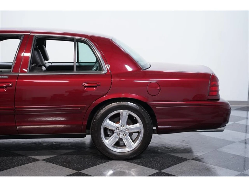2004 Mercury Marauder - Image 20 of 31