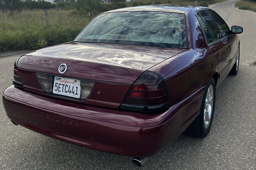 2004 Mercury Marauder - Image 2 of 7