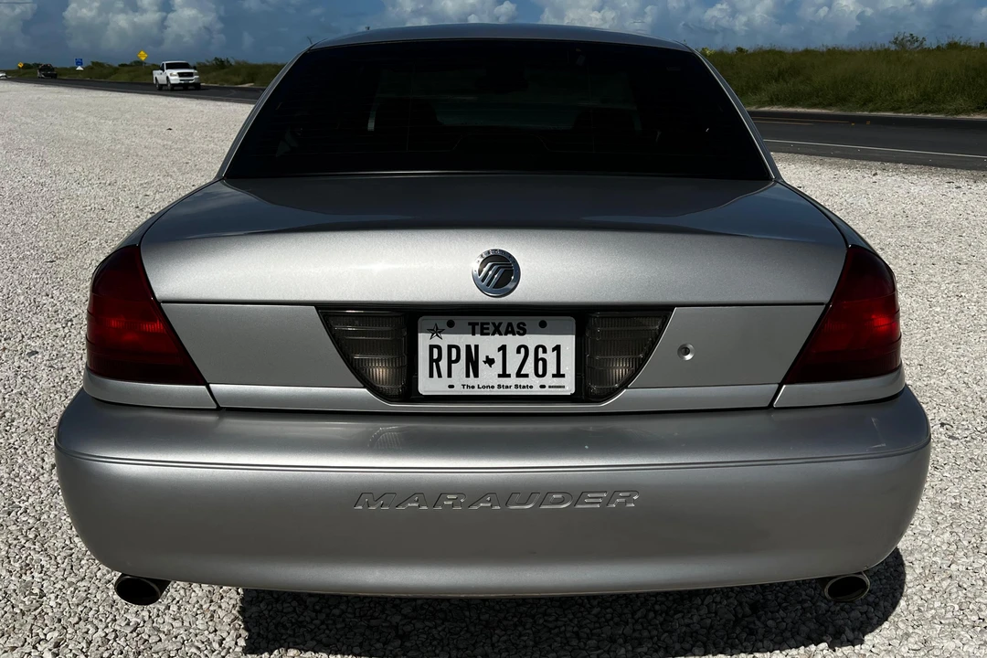 2004 Mercury Marauder - Image 5 of 30