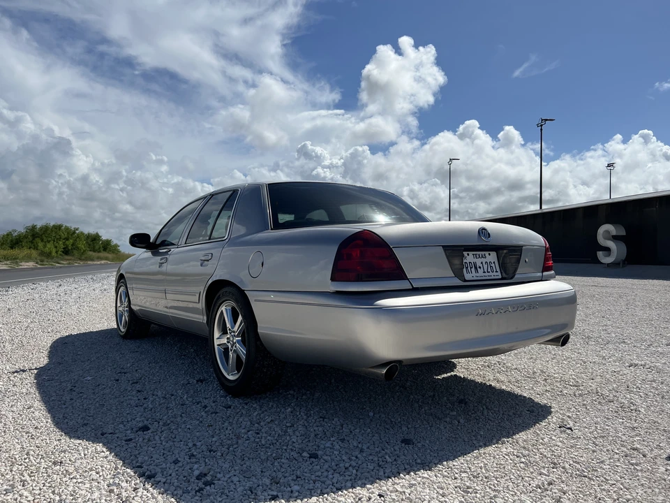 2004 Mercury Marauder - Image 14 of 30