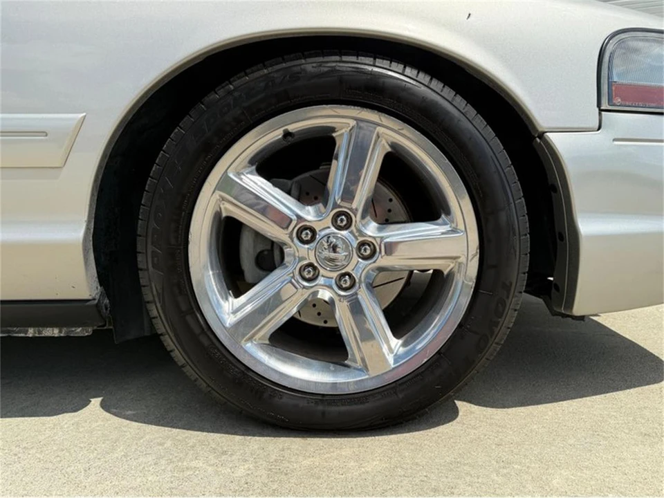 2004 Mercury Marauder - Image 22 of 31