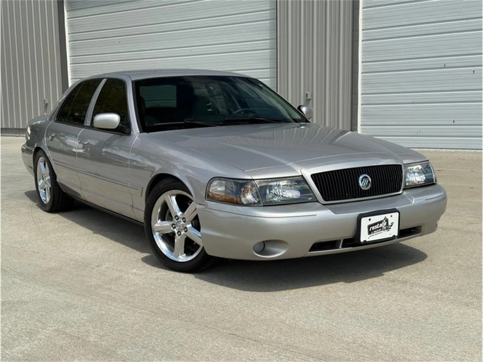 2004 Mercury Marauder - Image 4 of 31