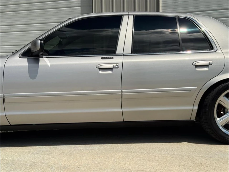 2004 Mercury Marauder - Image 19 of 31