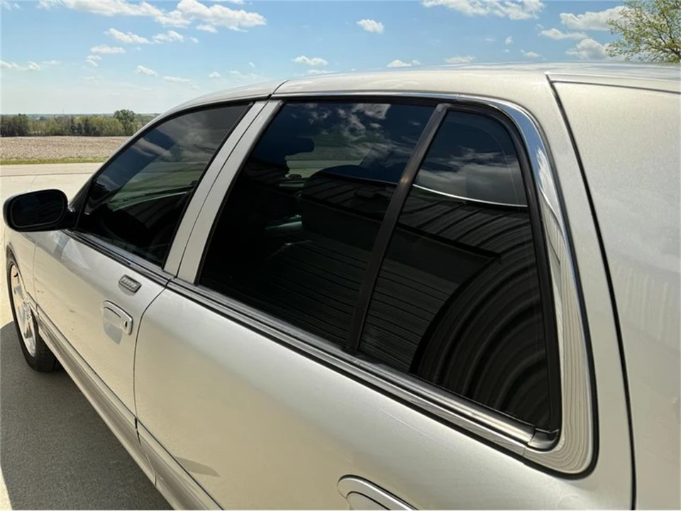 2004 Mercury Marauder - Image 30 of 31