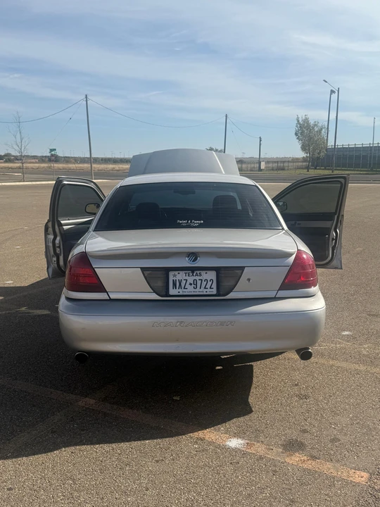 2004 Mercury Marauder - Image 12 of 31