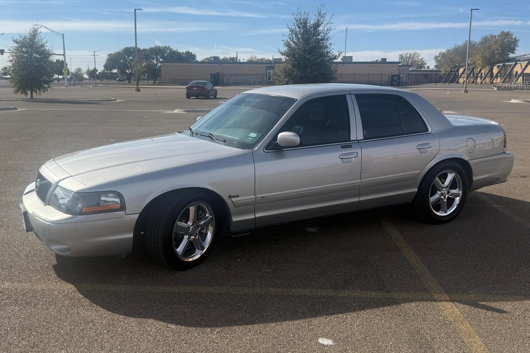 2004 Mercury Marauder - Image 3 of 31