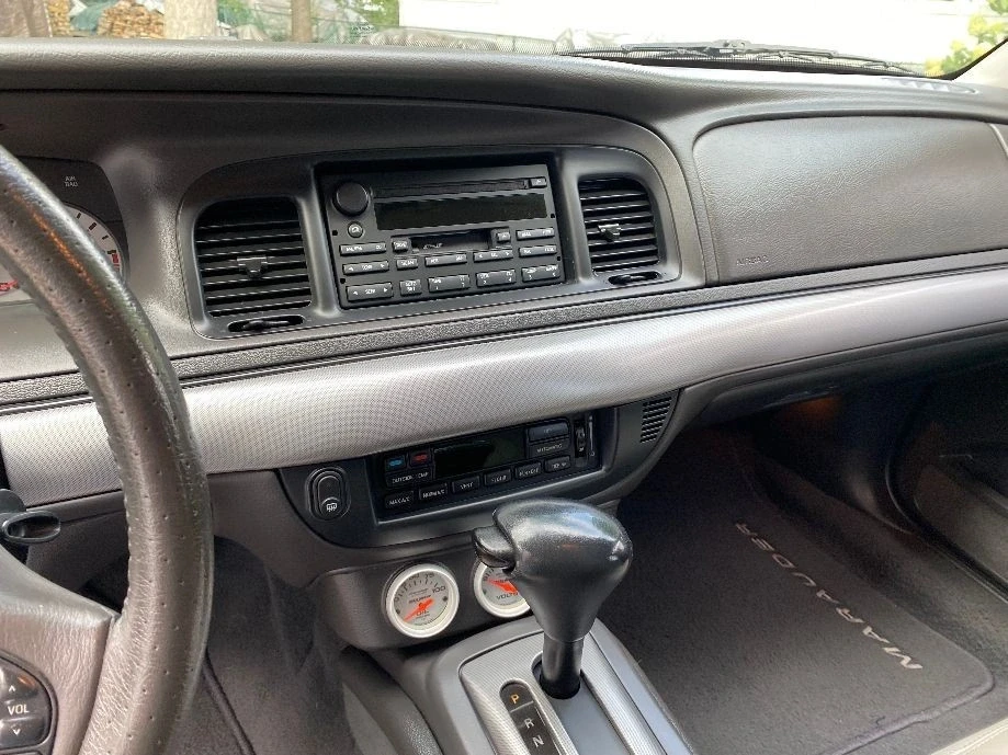 2004 Mercury Marauder - Image 14 of 21