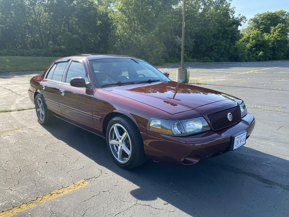 2004 Mercury Marauder - Image 12 of 31