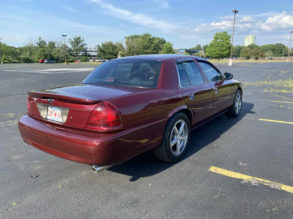 2004 Mercury Marauder - Image 11 of 31