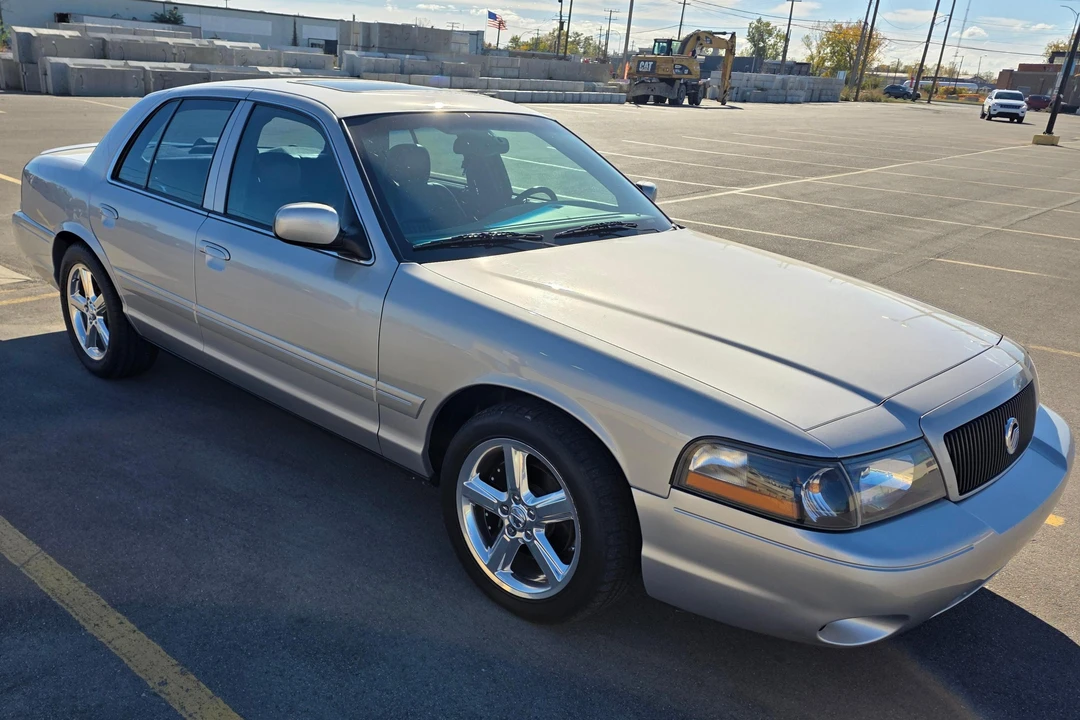 2004 Mercury Marauder - Image 3 of 31