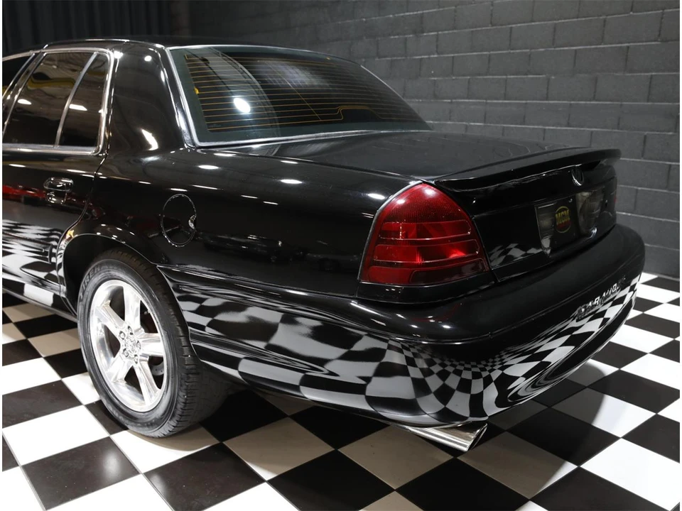 2004 Mercury Marauder - Image 20 of 31