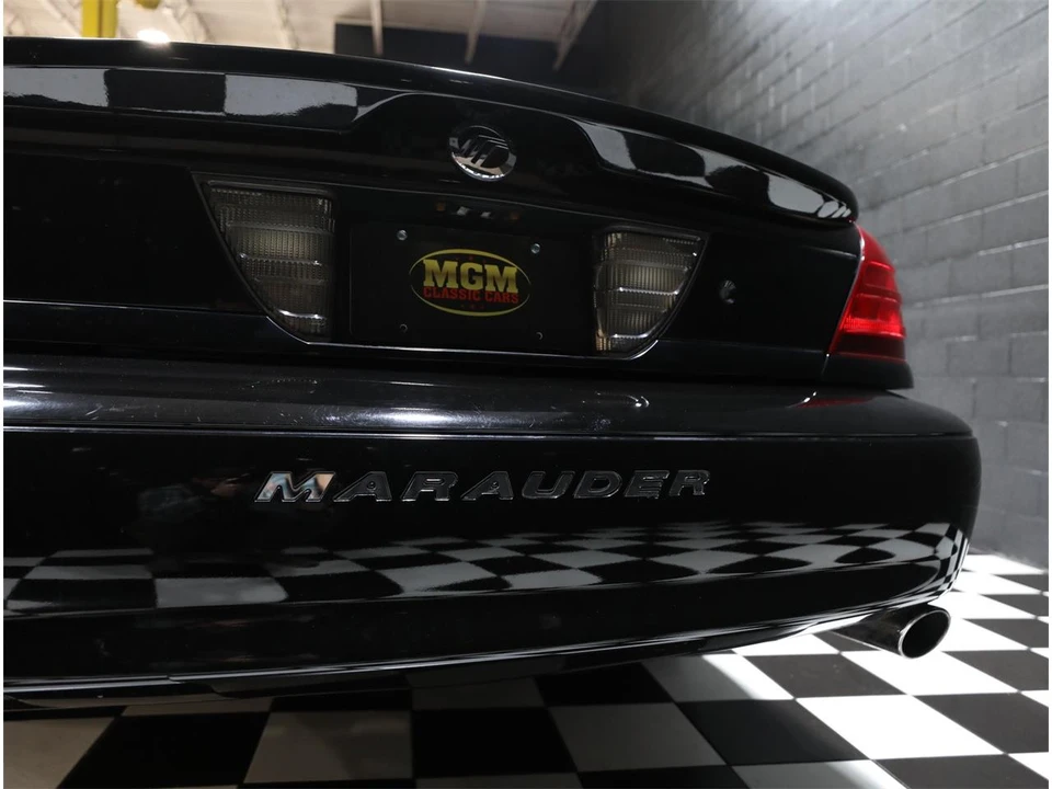2004 Mercury Marauder - Image 18 of 31