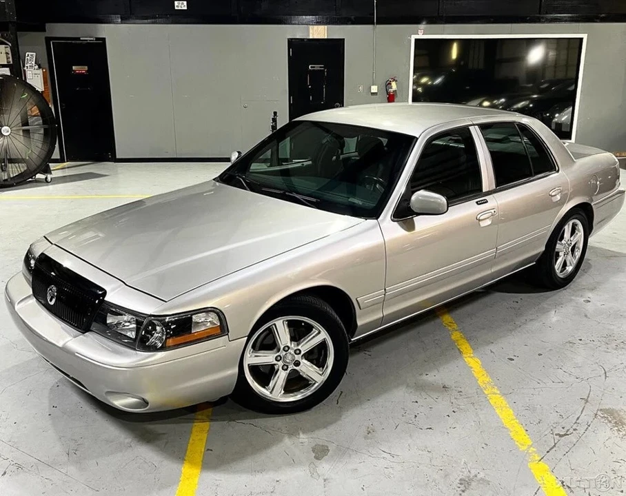 2004 Mercury Marauder - Image 6 of 21