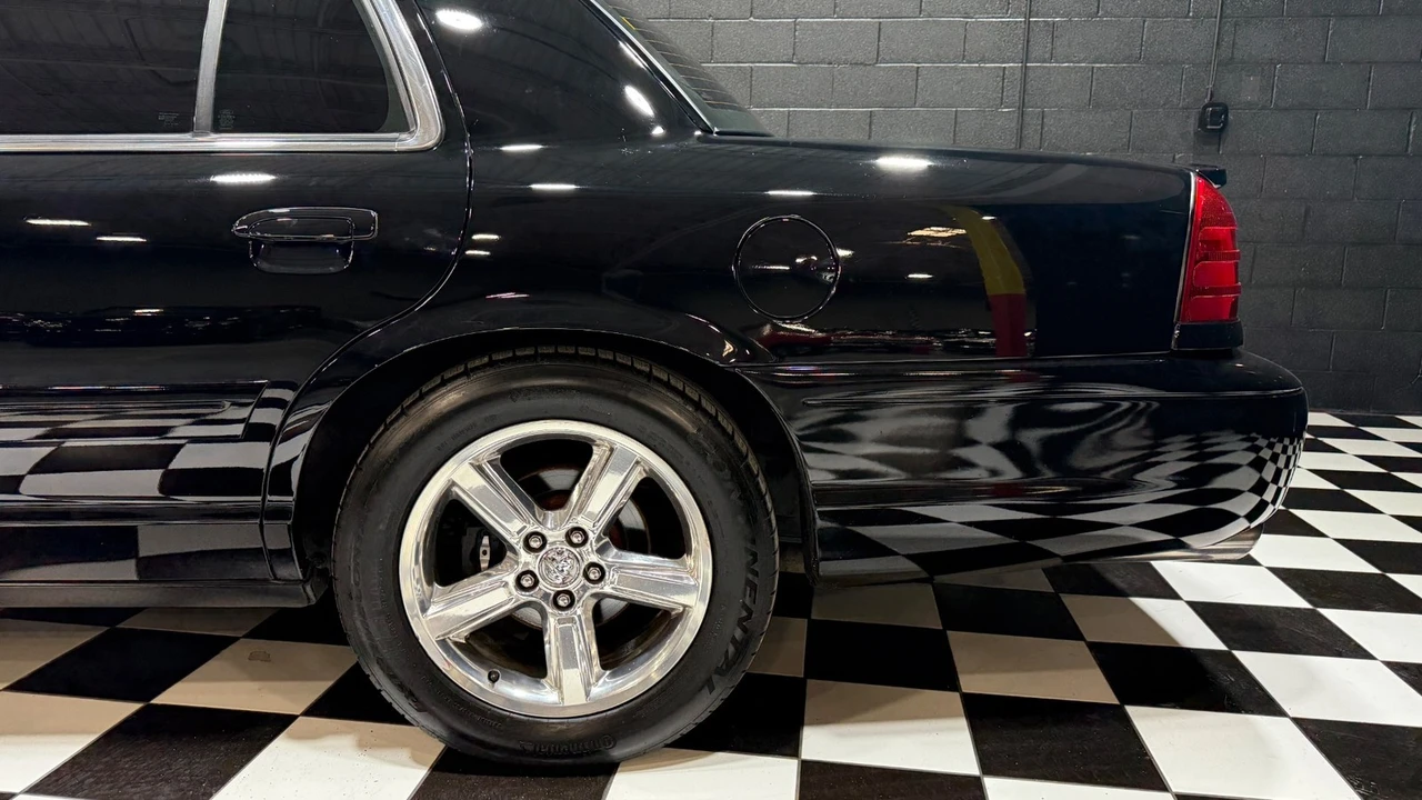 2004 Mercury Marauder - Image 21 of 21