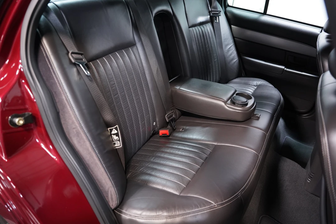 2004 Mercury Marauder - Image 28 of 31