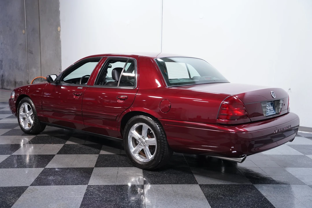 2004 Mercury Marauder - Image 6 of 31
