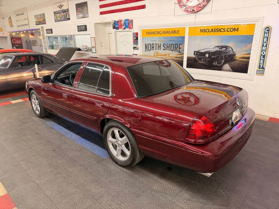 2004 Mercury Marauder - Image 3 of 21